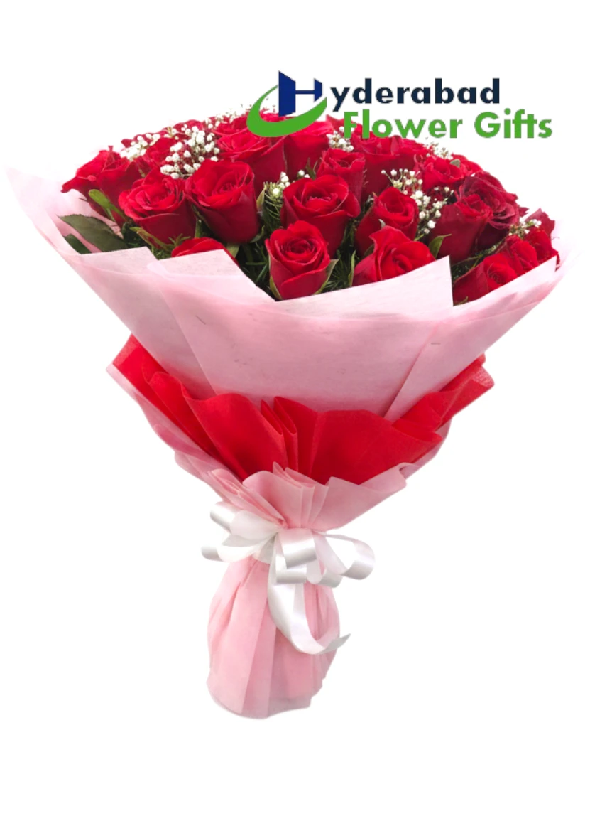 Romantic Charm – 30 Red Roses Bunch